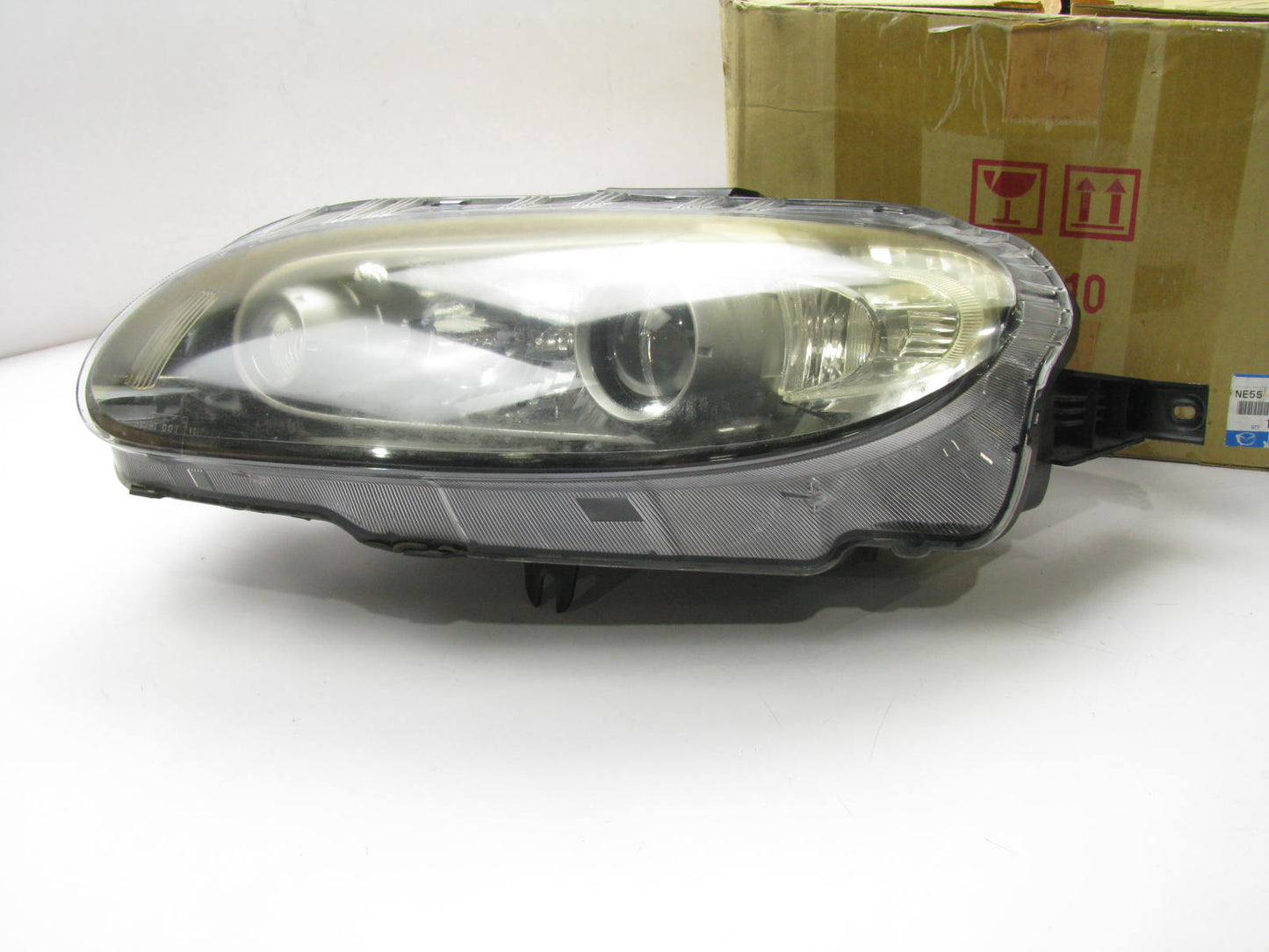 USED - NE55510L0B LEFT Headlight Headlamp OEM For 2006-2008 Mazda MX-5 Miata