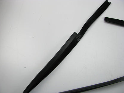 New Front Right Glass Run Channel Weatherstrip Seal OEM 1996-2002 Millenia