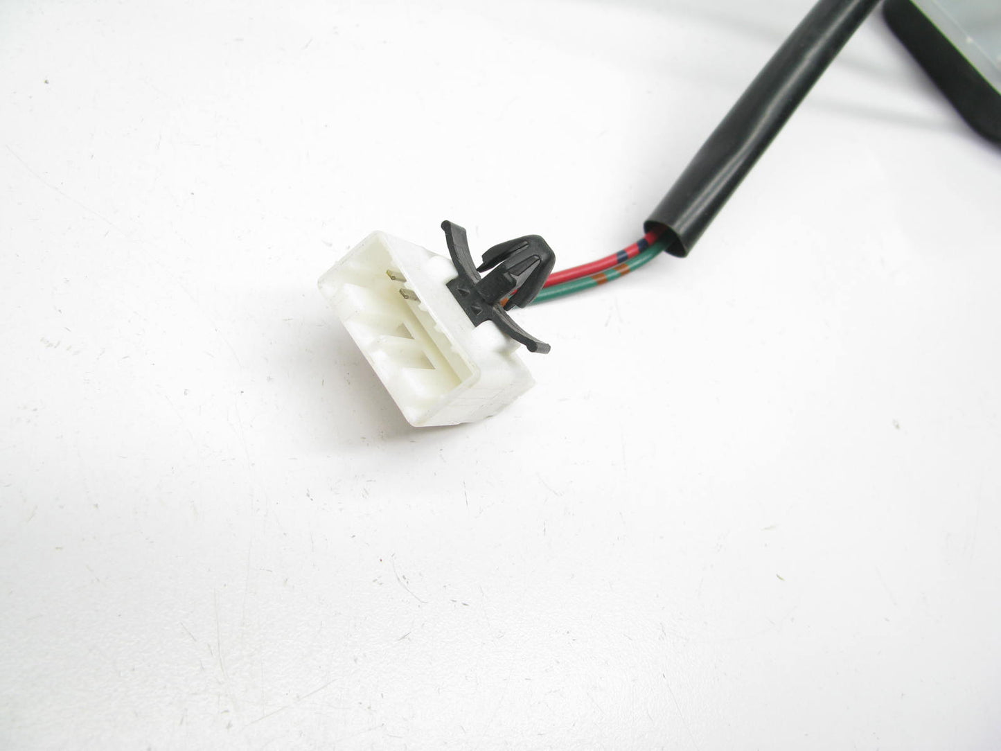 NEW GENUINE T002-72-310B REAR RIGHT Door Latch OEM - 1995-2002 Mazda Millenia