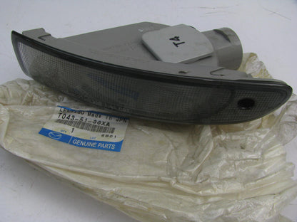 NEW - OEM Mazda T043-51-36XA Front Left Bumper Side Marker Light 99-00 Millenia