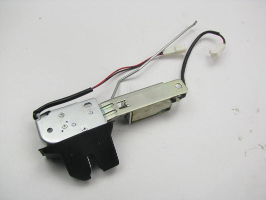NEW - OEM Mazda T060-56-820 Deck Lid Latch Lock 2001-2002 Millenia