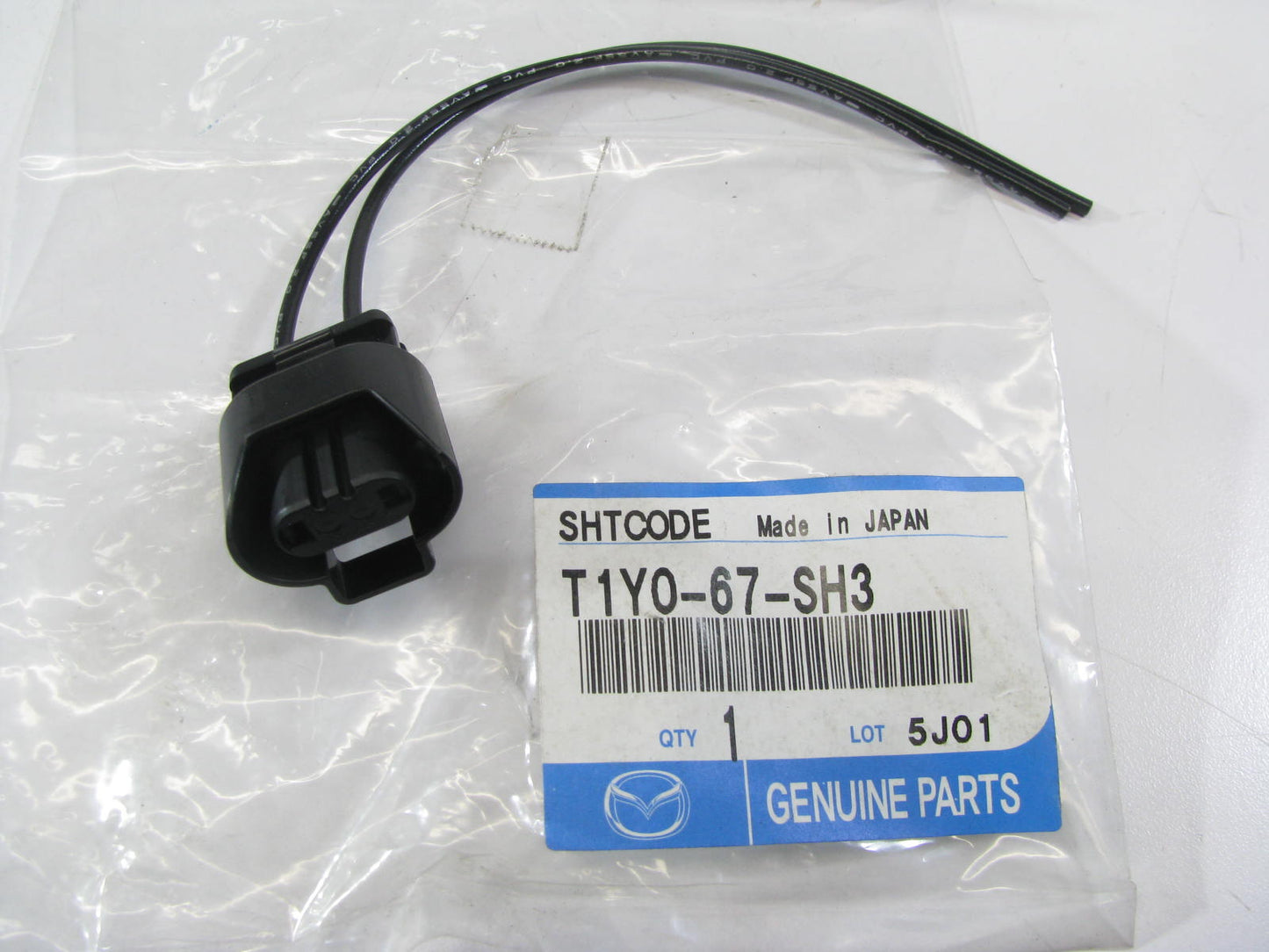 NEW - OEM Mazda T1Y0-67-SH3 Headlamp Short Cord Wiring Connector