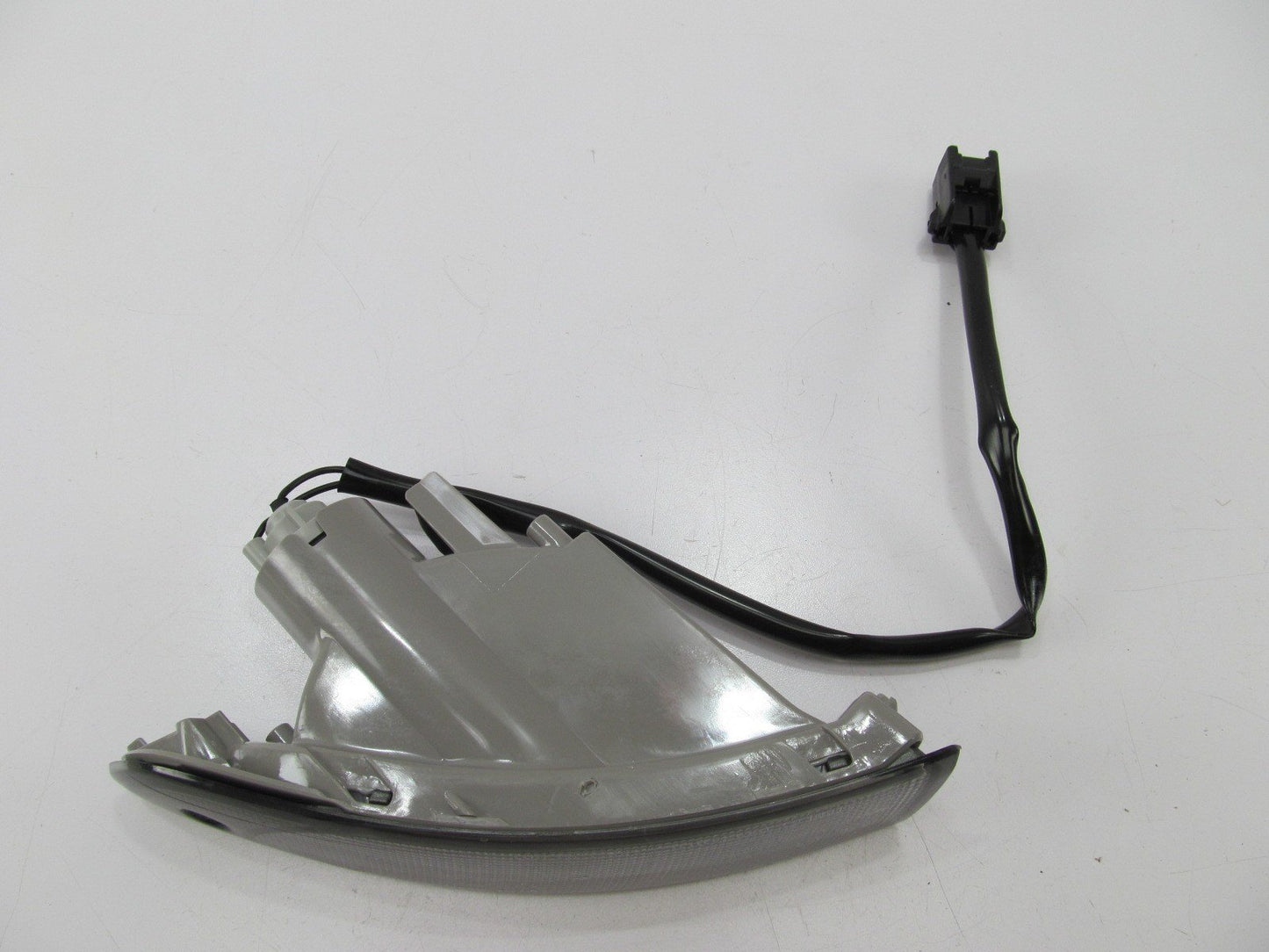 NEW Left Drivers Side Turn Signal Light Lamp OEM For 1999-00 Mazda Millenia