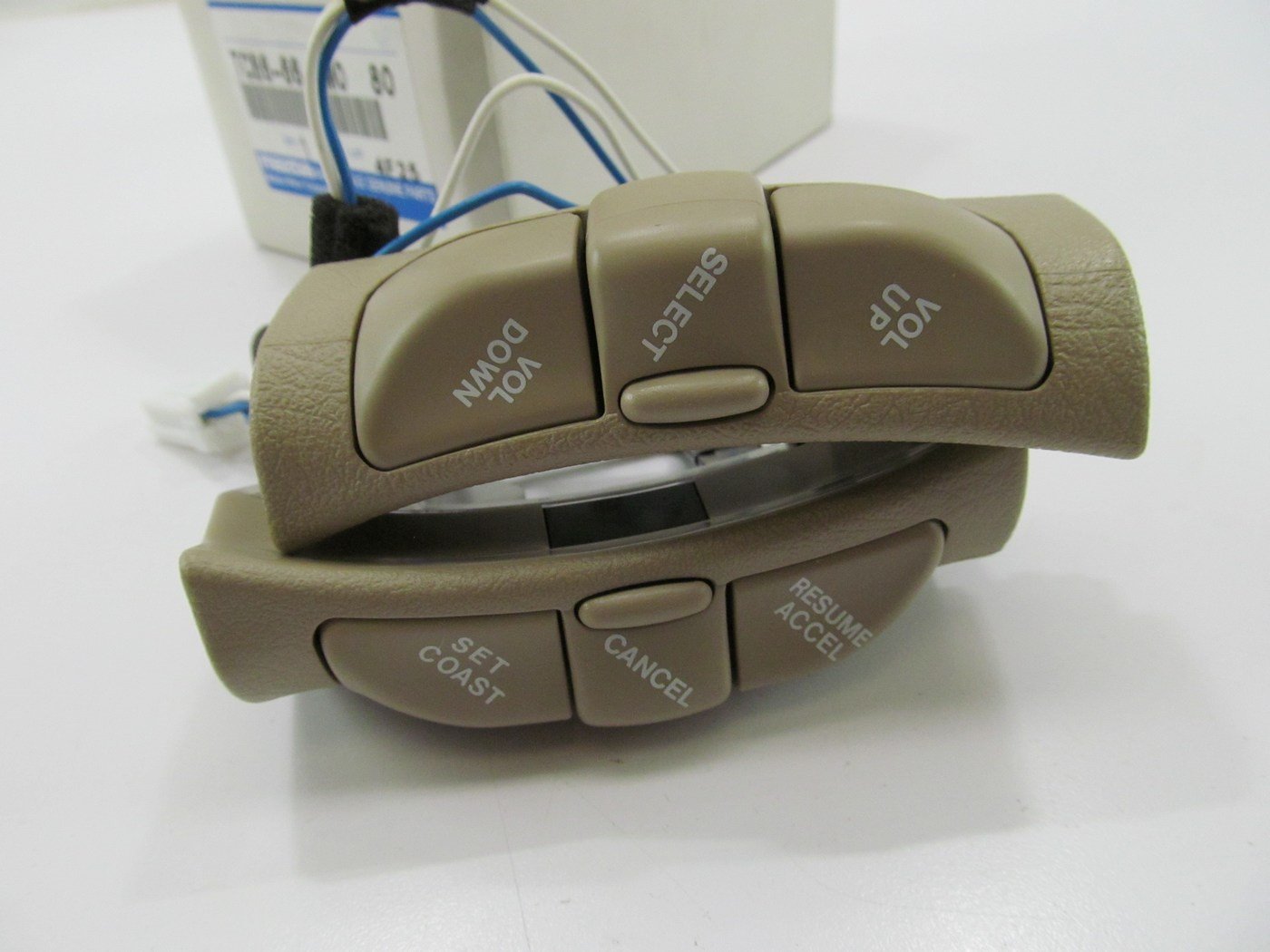 NEW - OEM TC86664M0-80 Cruise Control Switch For 2001-2002 Mazda Millenia