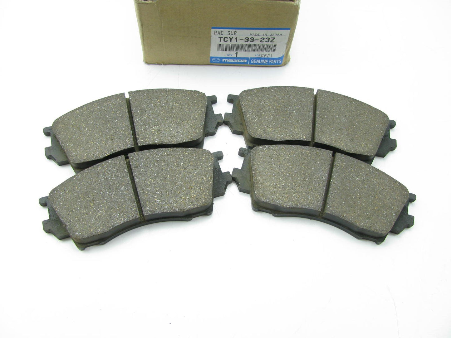 NEW GENUINE OEM Mazda TCY13323Z FRONT Brake Pads For 1995-2002 Mazda Millenia