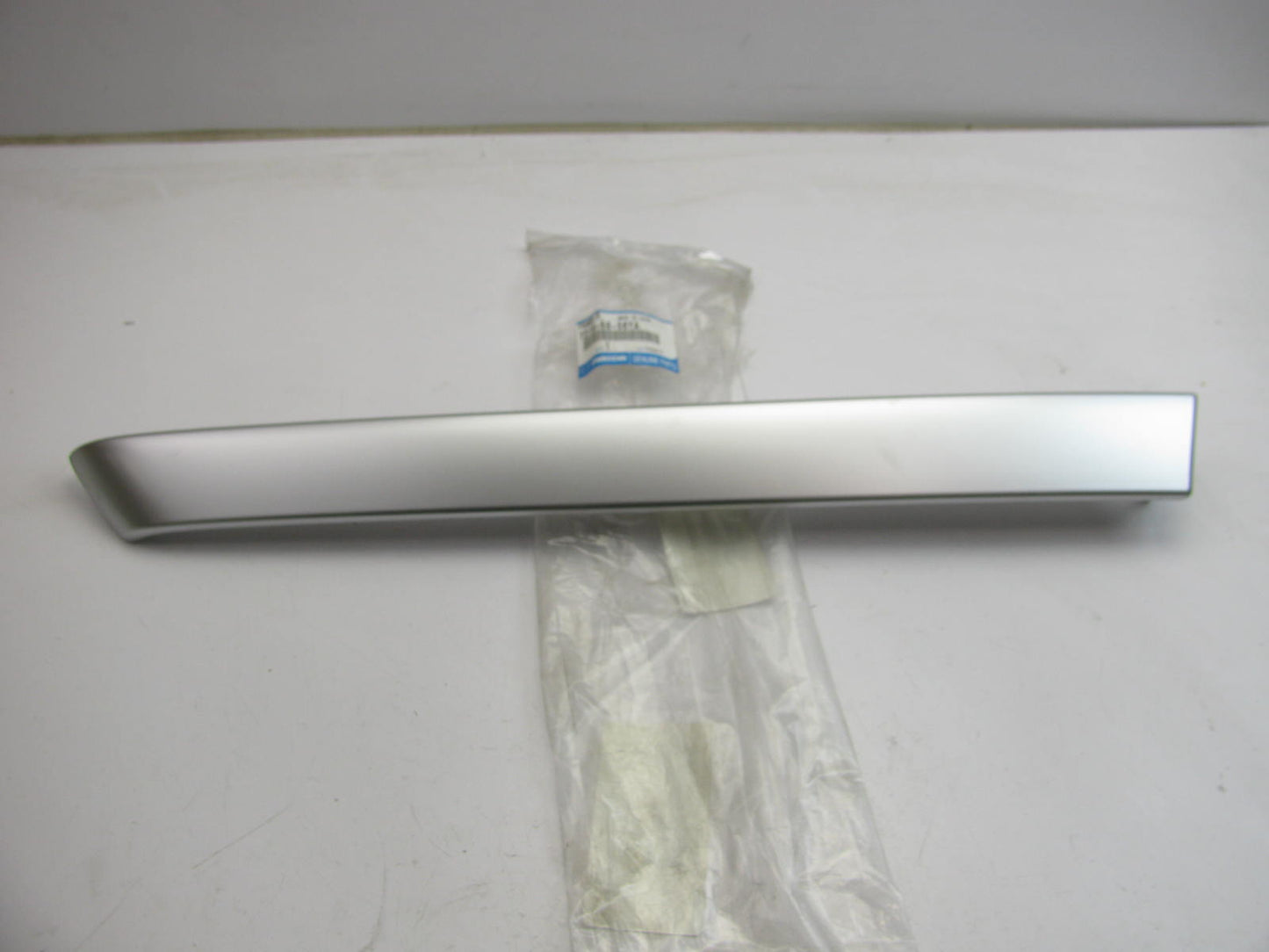 REAR LEFT Drivers Side Door Interior Center Moulding Trim Panel OEM 2007-09 CX9