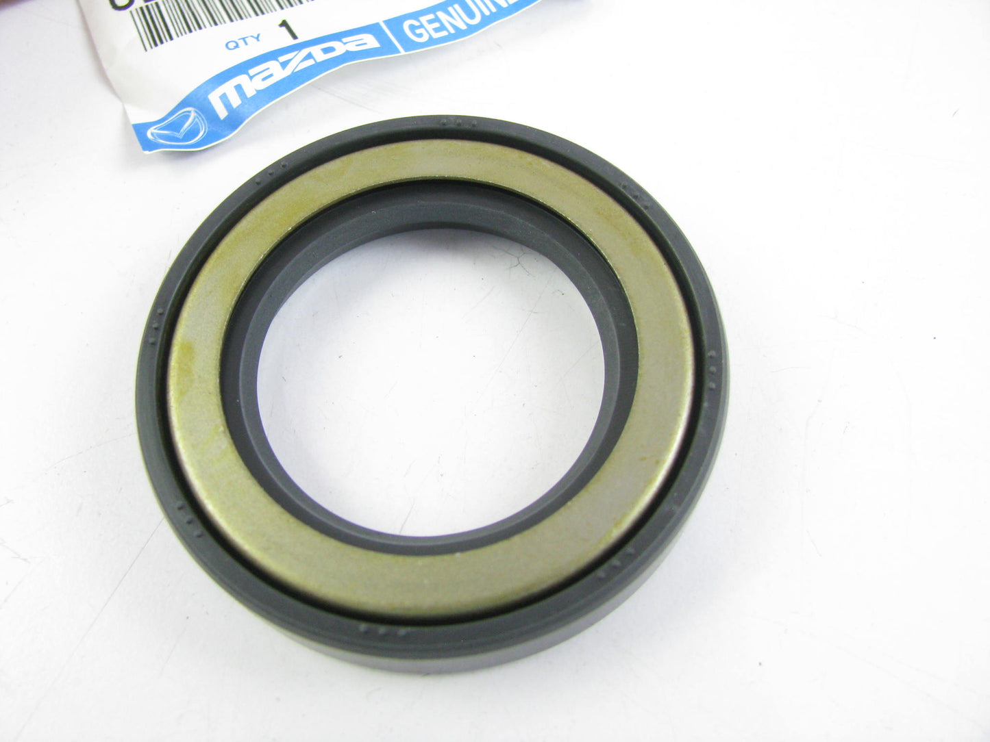 NEW - OEM Mazda UB40-49-154 Differential Seal