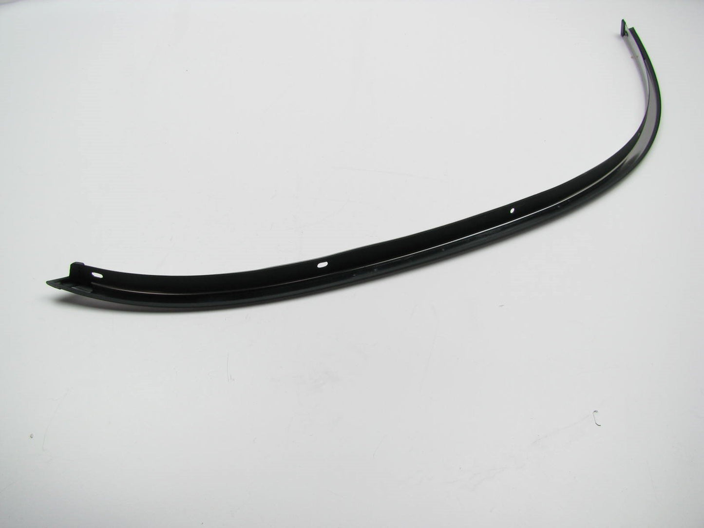 Front Left Driver Side Wheel Arch Chrome Moulding Trim OEM For 87-93 B2000 B2600
