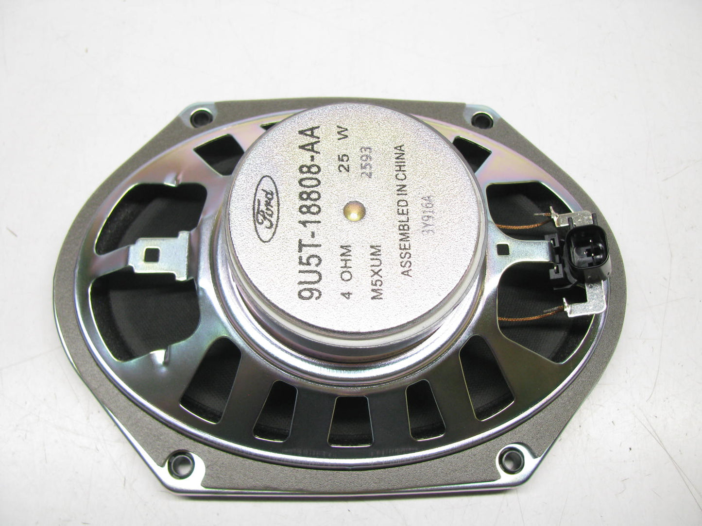 NEW - OEM Mazda / Ford ZZC2-66-960A Front Door Speaker 9U5T-18808-AA 25 Watt