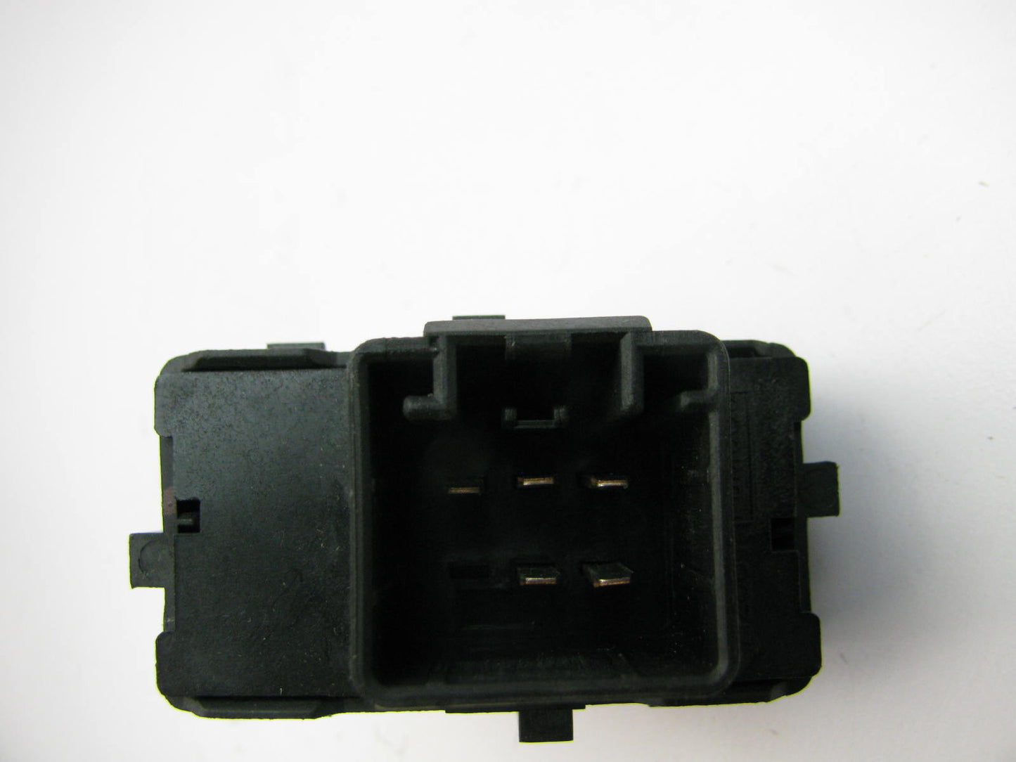 NEW GENUINE RIGHT Door Window Switch OEM 08-11 Mazda Tribute ZZCA66370