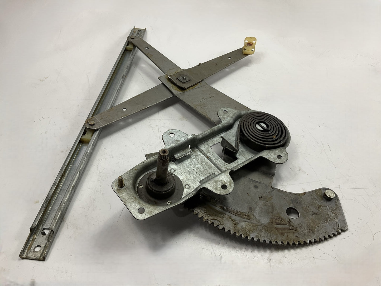 Mazda ZZL0-58-560 Right Manual Window Regulator - 1991-1994 Mazda Navajo 2-door