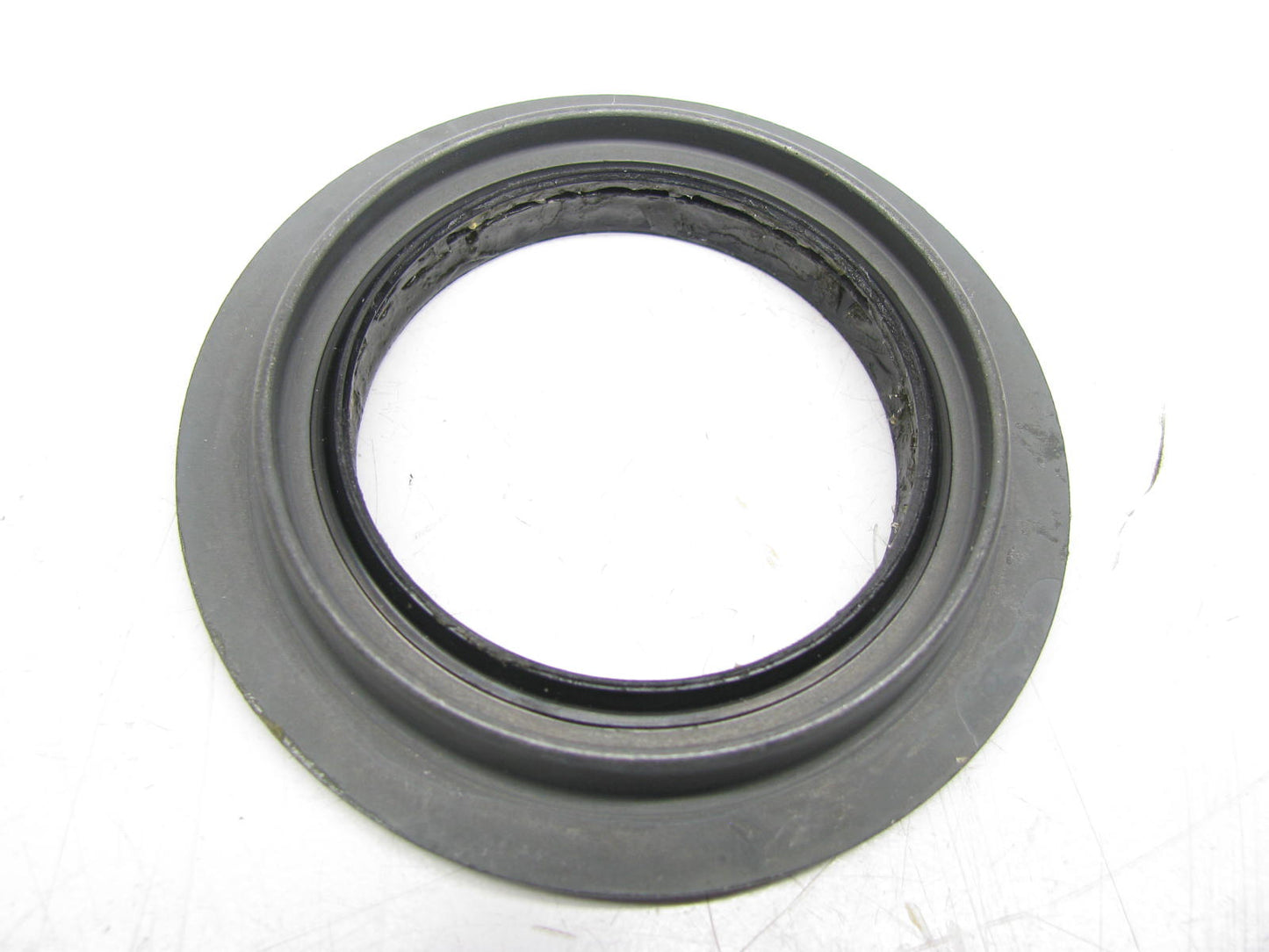 (2) NEW - OEM ZZL1-33-041A Front Wheel Seals 91-94 Navajo 1994-97 B2300/4000 2WD