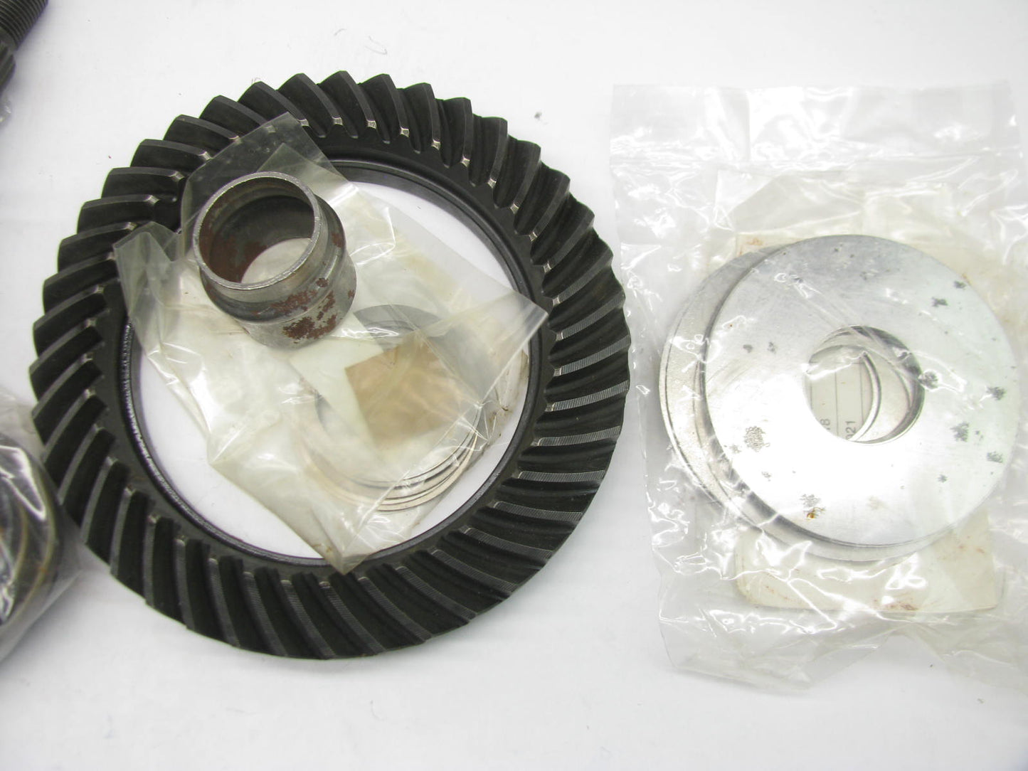 NEW OEM Mazda ZZM0-27-110 7.5'' Differential Ring & Pinion Gear 3.08 Ratio