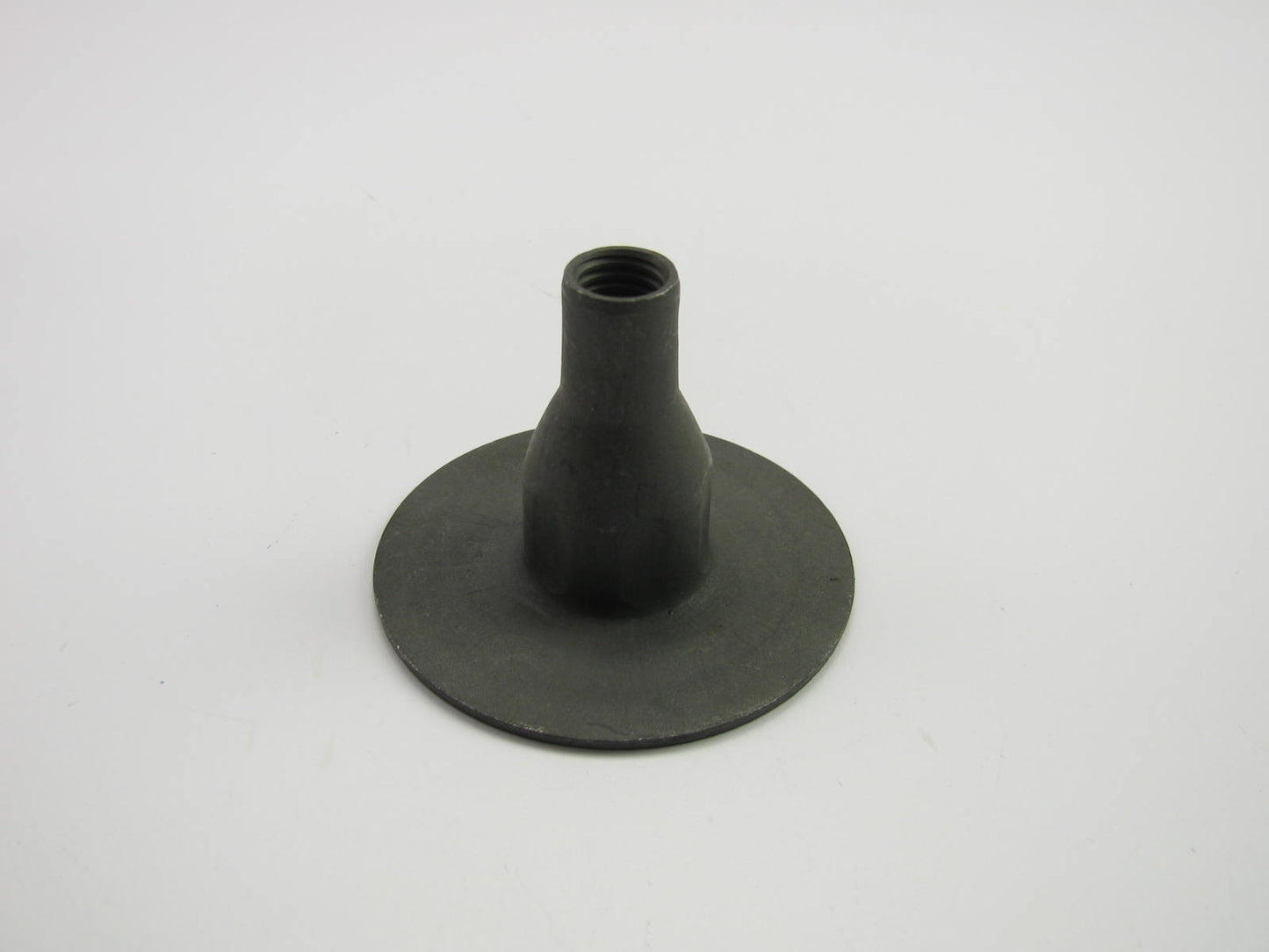 NEW - OEM Mazda ZZM0-50-322 Cab Mount Retainer 1994-1997 B2300 B3000 B4000