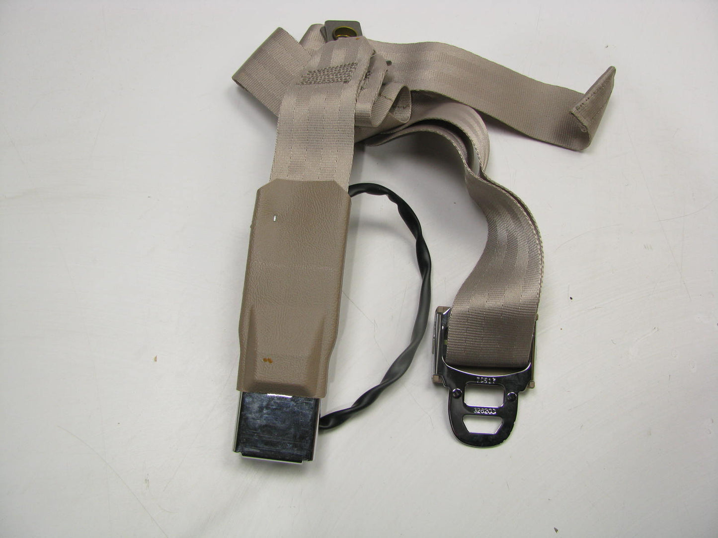 NEW OEM Mazda ZZM0-57-920A-25 Seat Belt - 94-97 B-Series Front Left BENCH SEAT