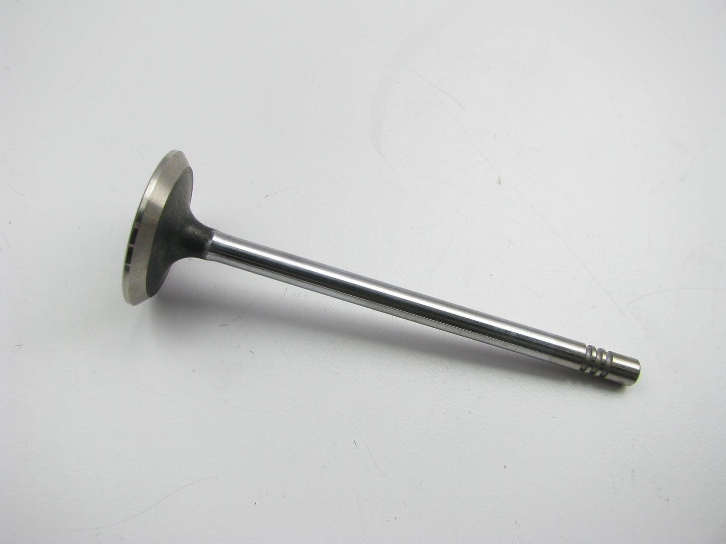 NEW Mazda Engine Exhaust Valve OEM For 1994-97 B2300, 1998-01 B2500 ZZM3-12-121