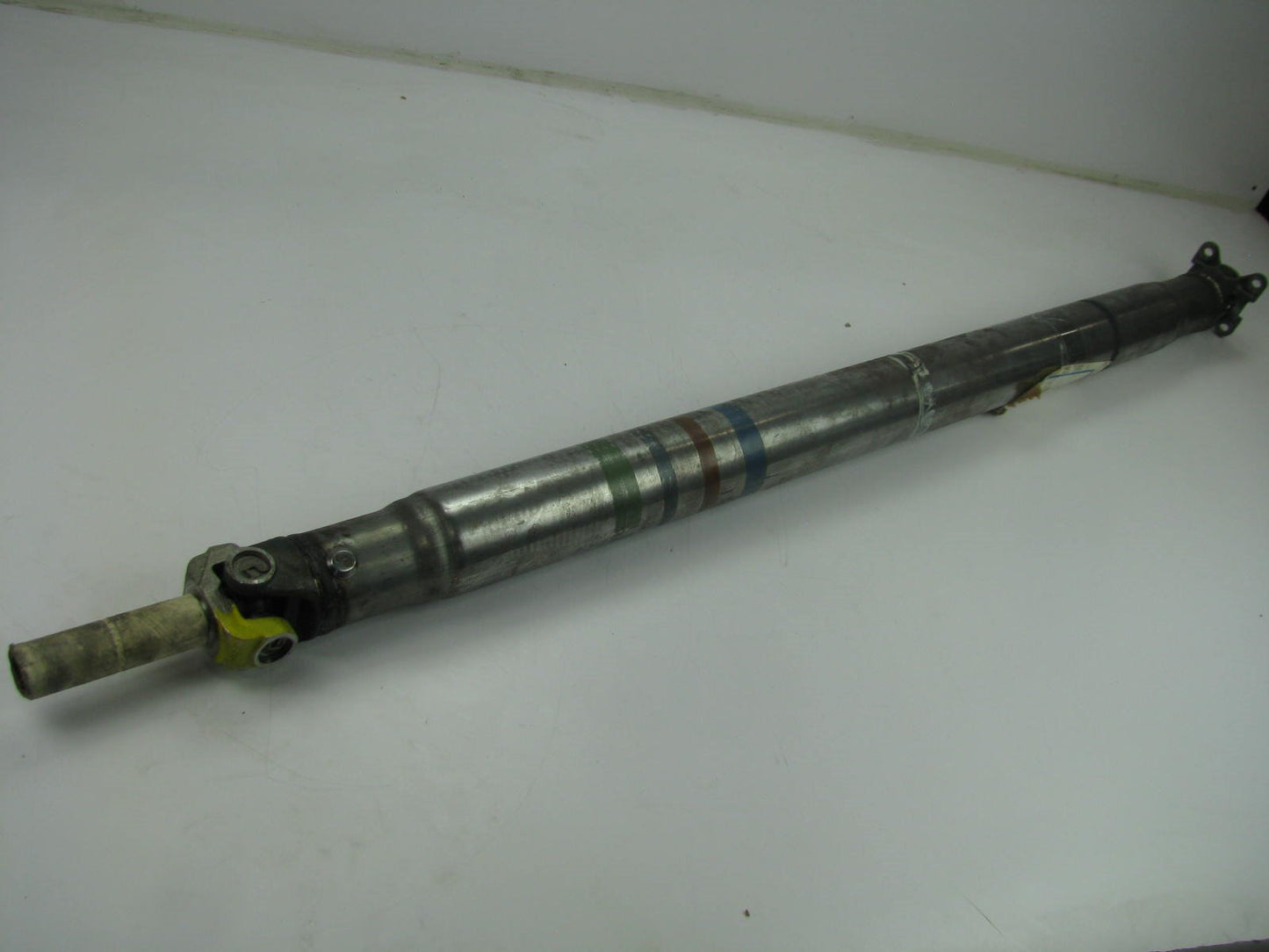 Mazda ZZM725100 Driveshaft 91-97 B3000 B4000 W/ 114'' Wheel Base, 2WD AUTOMATIC