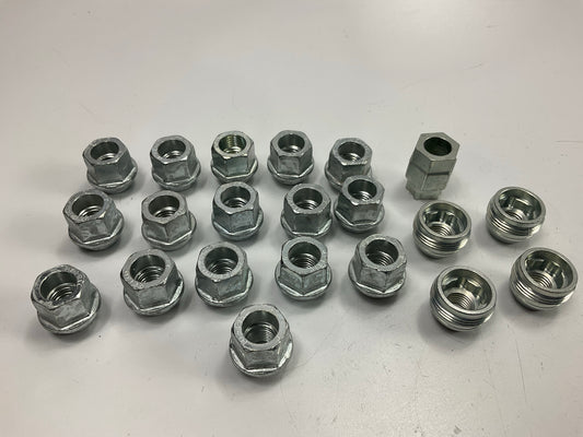 McGard 84519 5 Lug Hex M12x1.5 Wheel Lug Nuts & Lock Install Kit (Under Hub Cap)