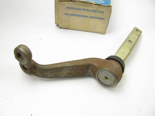 1961-1966 International IHC Truck C100, C1000, D1000, Steering Idler Pitman Arm