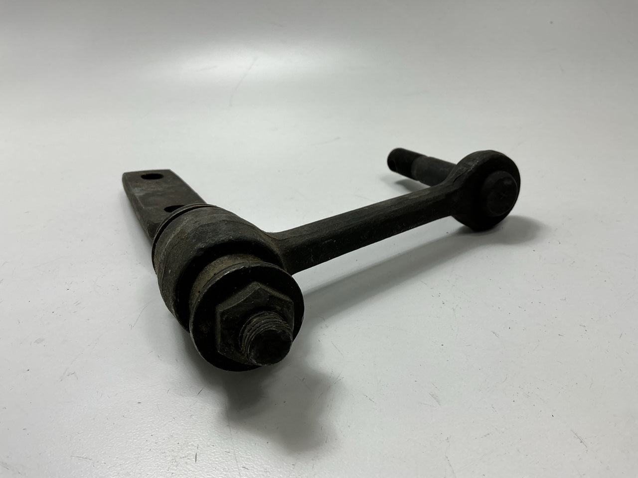 Mcquay-Norris FA646 Steering Idler Arm 73-74 Ford Maverick / Mercury Comet
