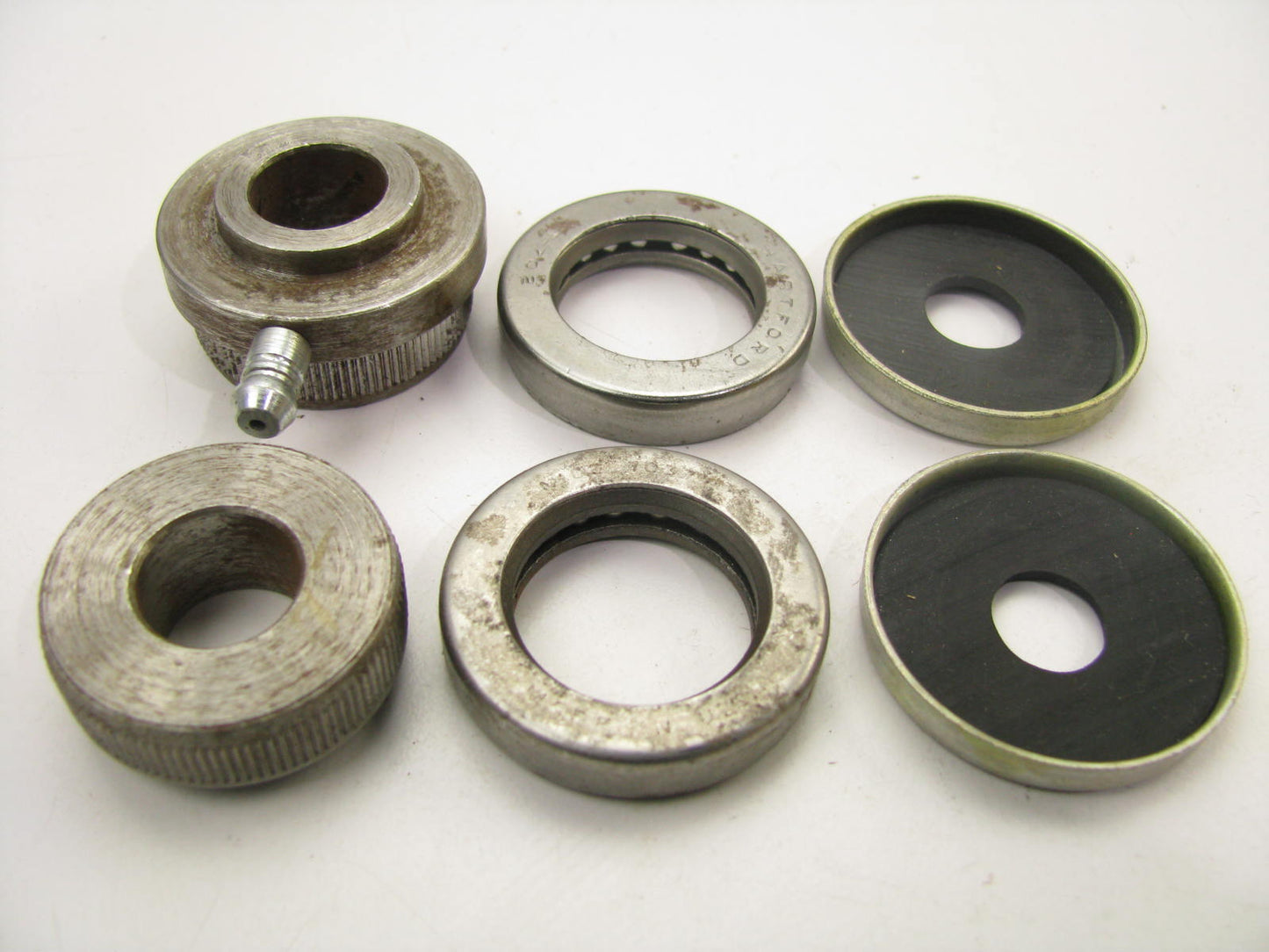 Mcquay-norris FA763 Suspension Strut Rod Bushing-Kit Rear