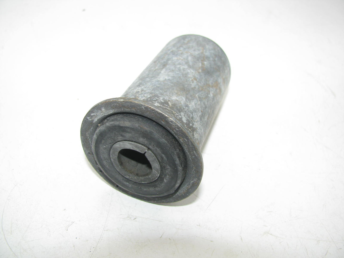 (2) Mcquay-norris FB399 Suspension Control Arm Bushing - Front Lower