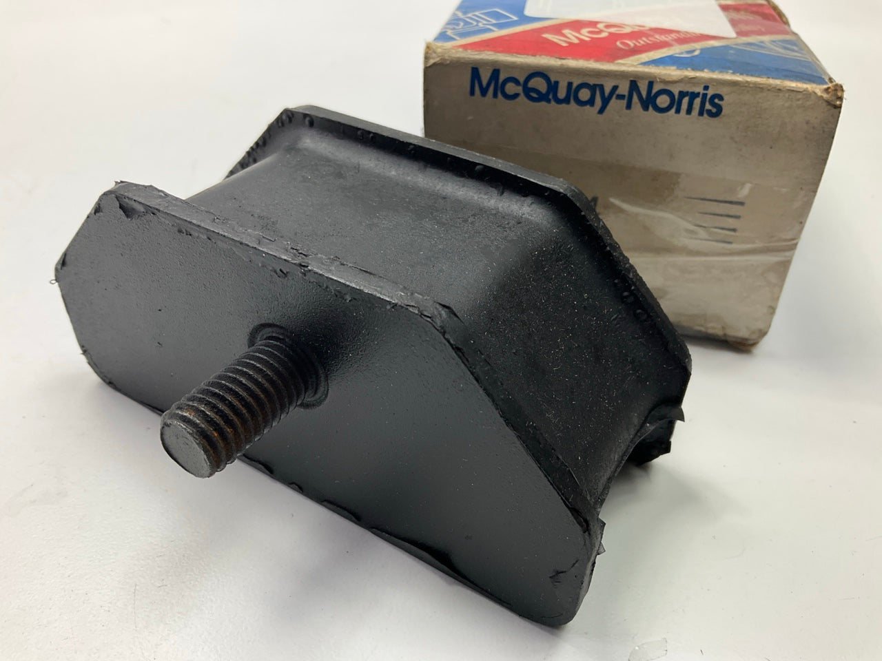 Mcquay-norris MM2264 Front Right Engine Motor Mount