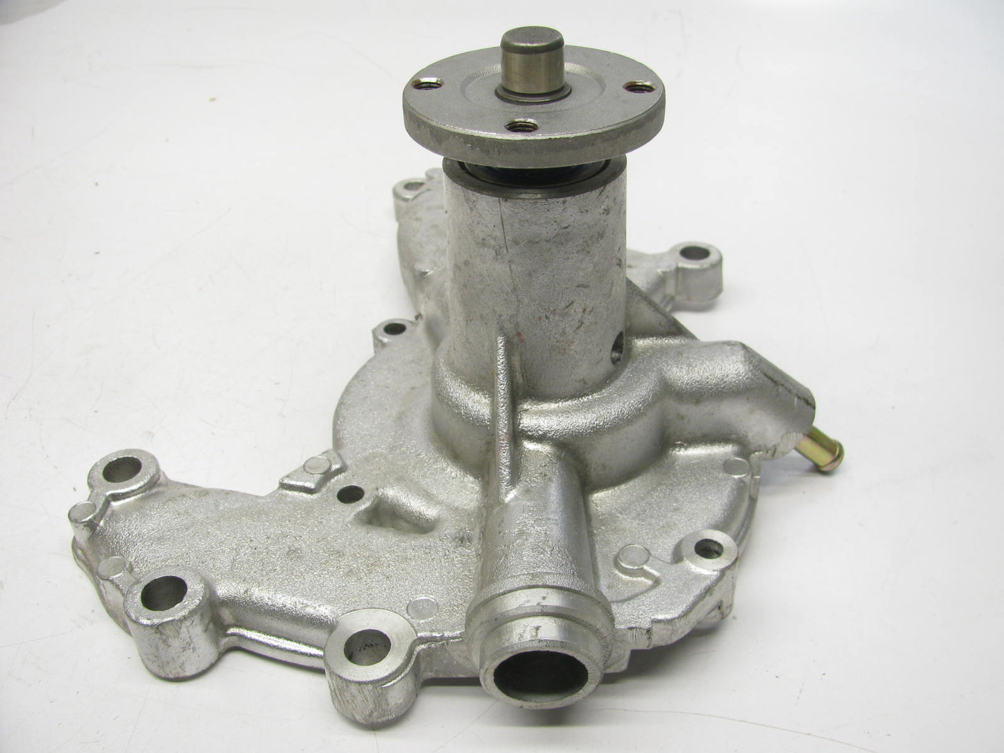 Mcquay-norris PC-592 Engine Water Pump For 1982-1985 Cadillac 4.1L V8