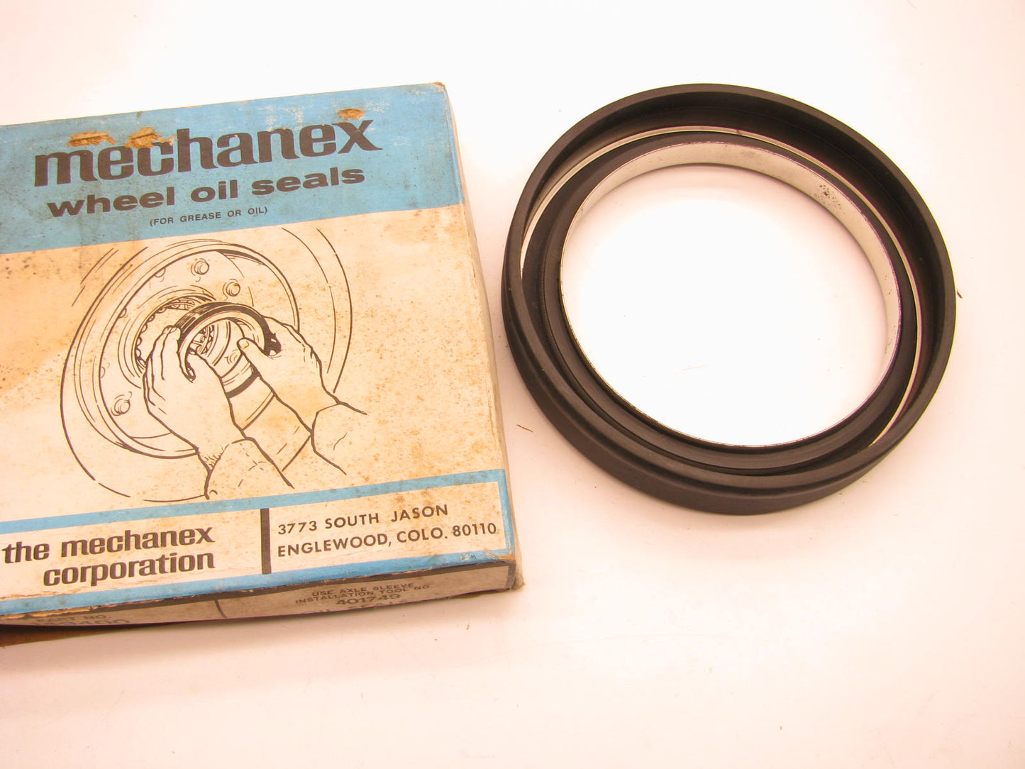 Mechanex 149400 Wheel Seal - 5.763'' OD X 4.375'' ID X 1.000'' Wide