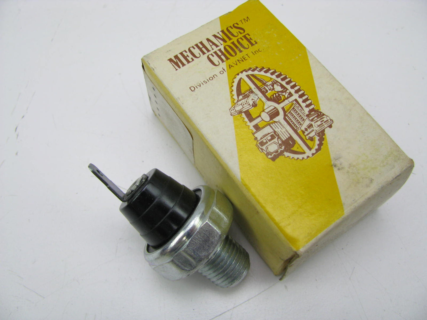 Mechanics Choice 1619641 Engine Oil Pressure Switch Sender