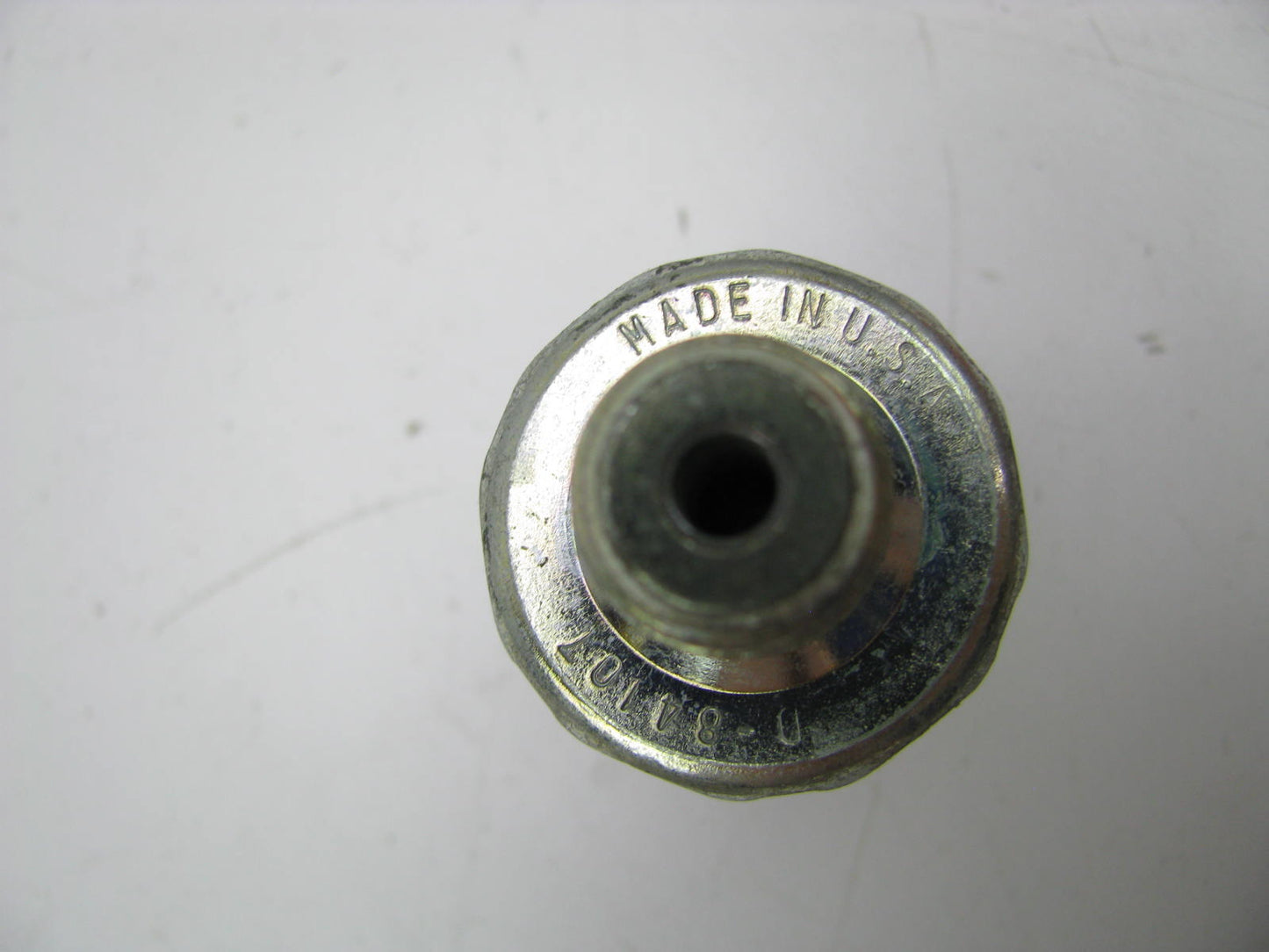 Mechanics Choice 3241717 Engine Oil Pressure Sender Switch Sensor