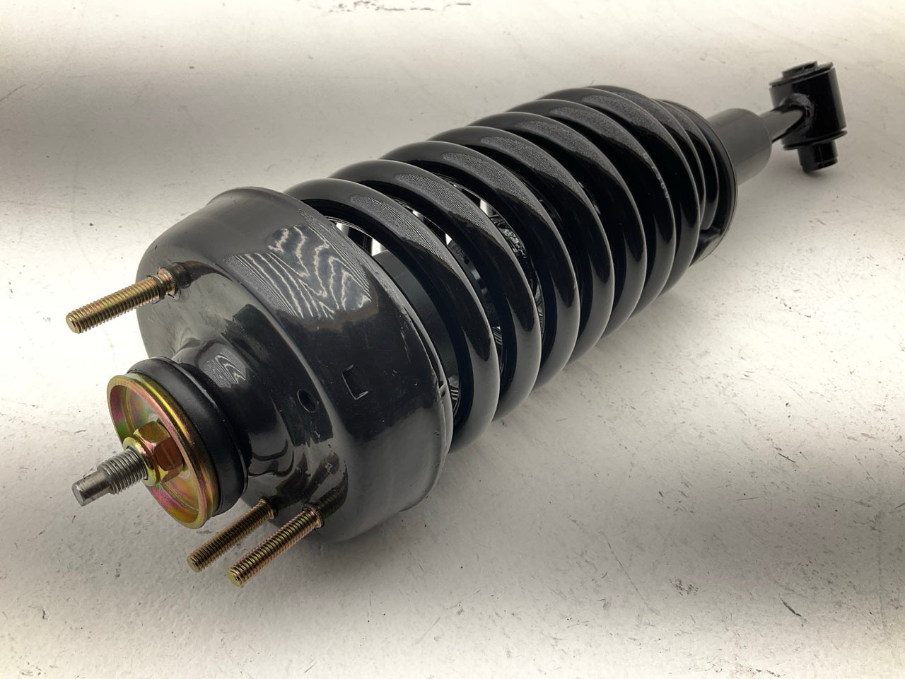 Mega 725022 Front Strut With Coil Spring - 02-03 Mercury Mountaineer 03 Explorer