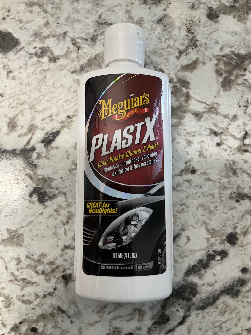 Meguiars G2980 Heavy Duty Headlight Lamp Restoration Kit With Polish And Sealant