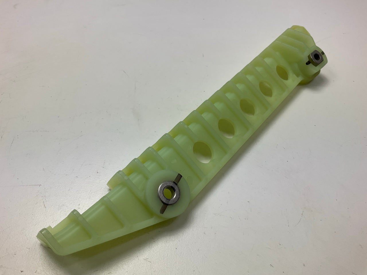 MISSING HARDWARE - Melling BG333 Right Timing Chain Guide, Ford 4.6L SOHC V8