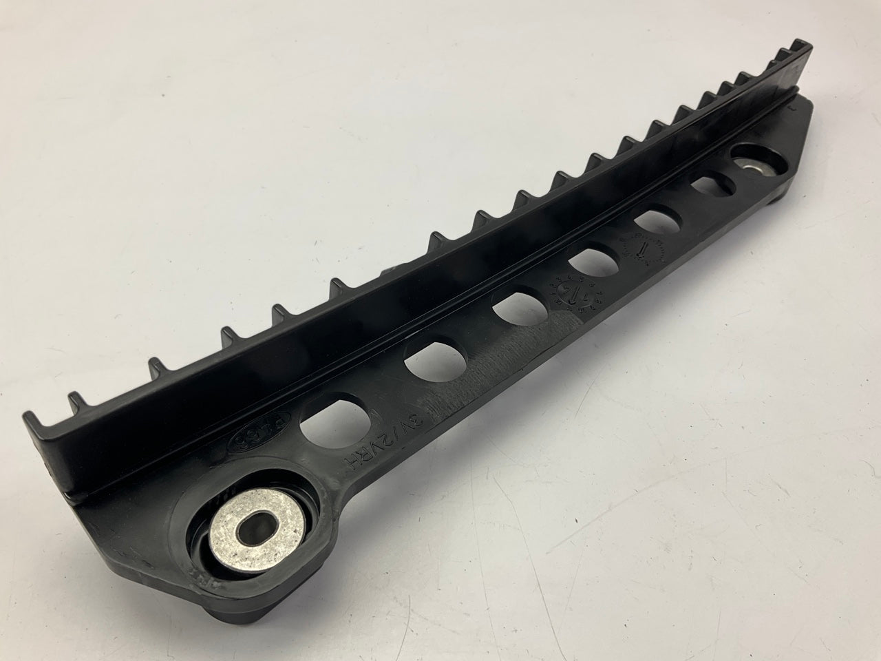MISSING BOLT - Melling BG414 Right Engine Timing Chain Guide