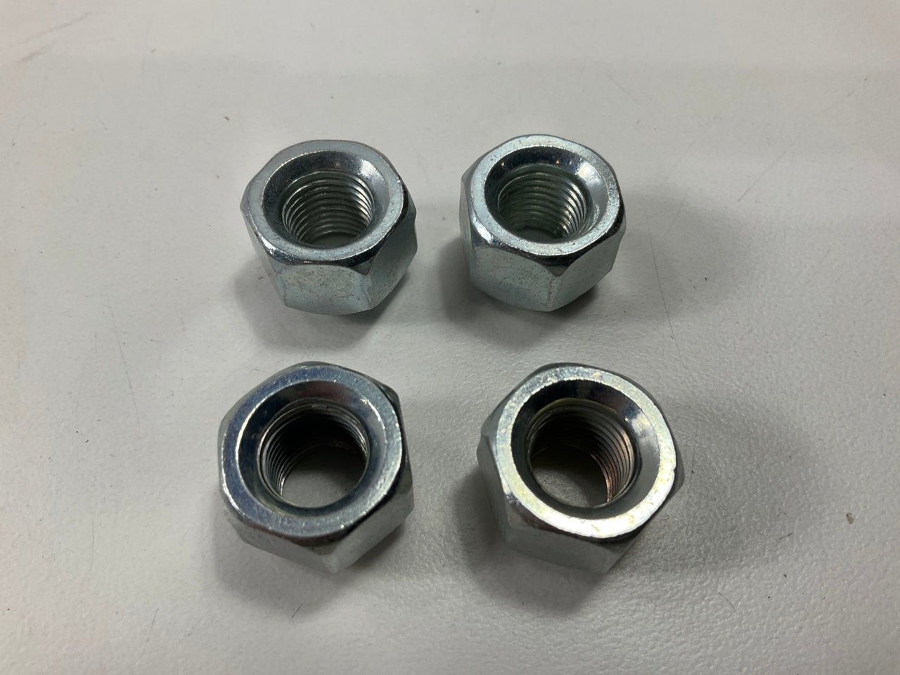 (4) Melling MRM-1786 Engine Rocker Arm Nut