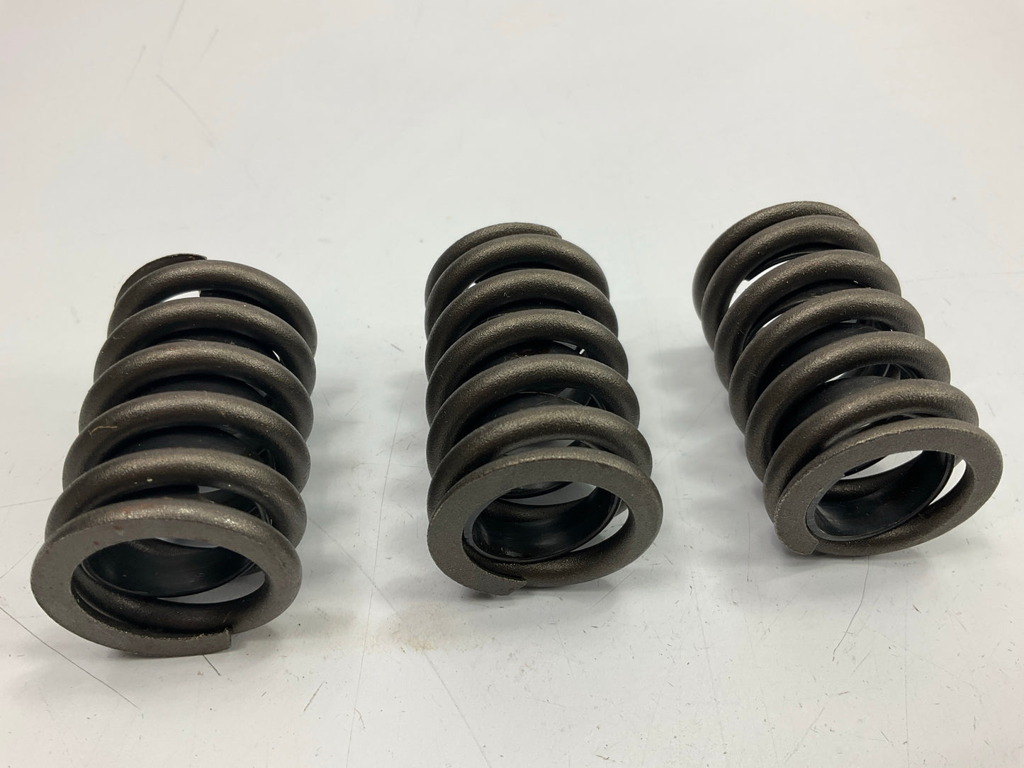 (3) Melling VS580 Stock Engine Valve Springs