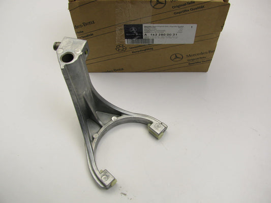 NEW GENUINE OEM Mercedes ML W163 Shift Fork # A-163-280-00-31