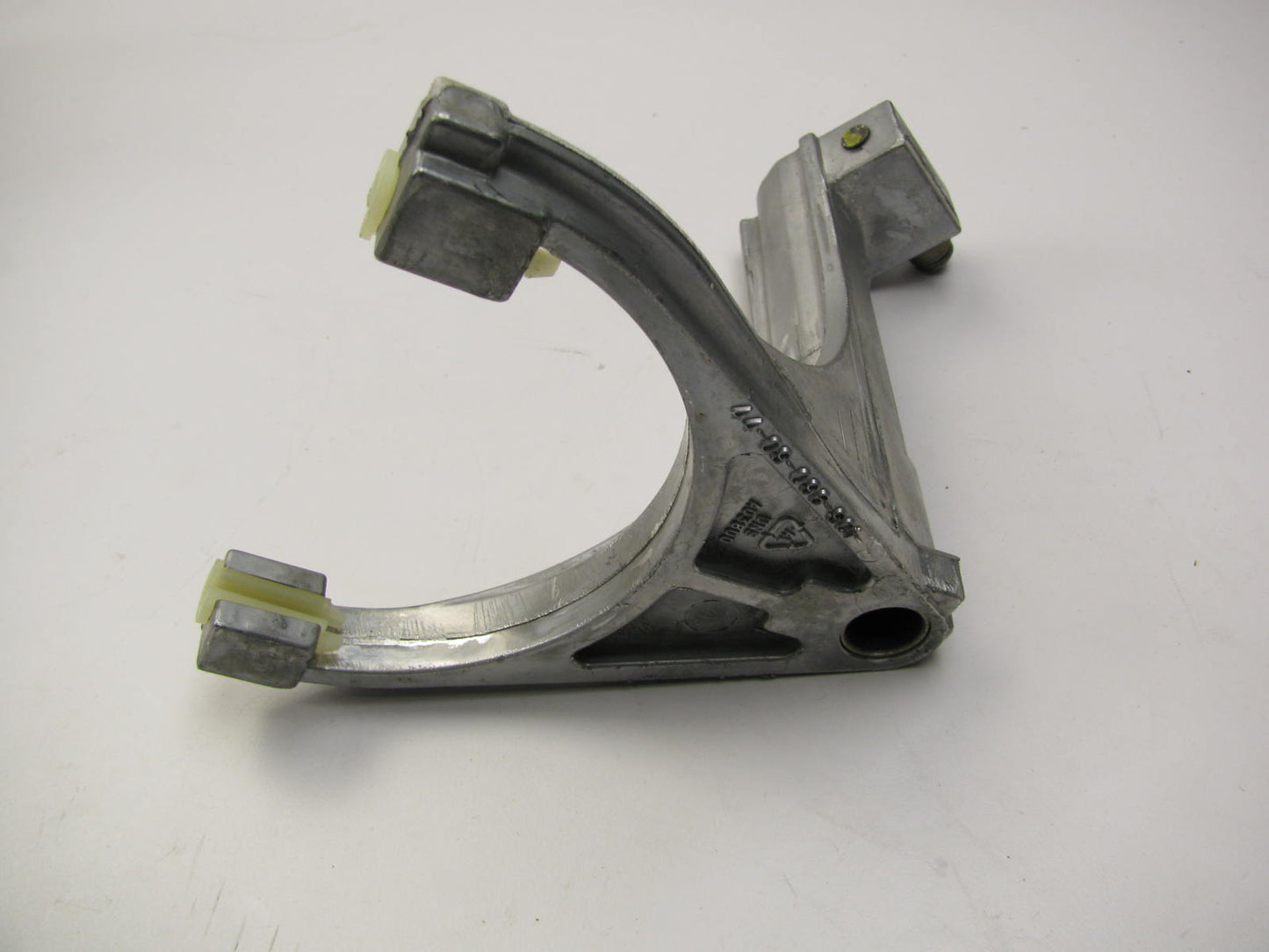 NEW GENUINE OEM Mercedes ML W163 Shift Fork # A-163-280-00-31