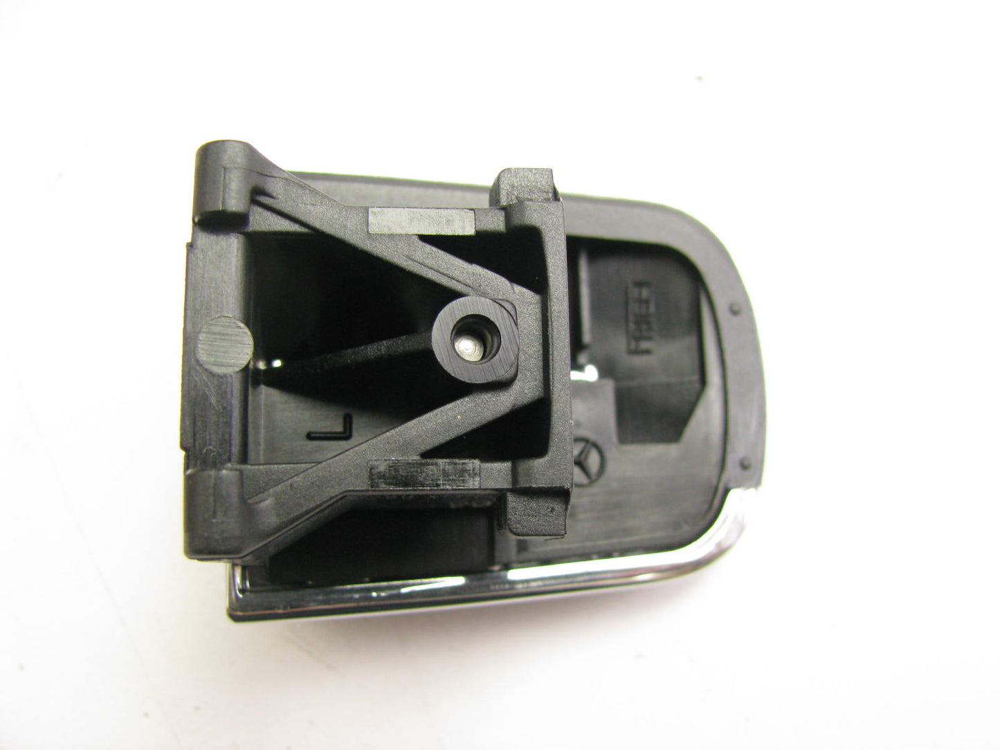 NEW - OEM Mercedes-benz A1637660156 Rear Left Door Handle Cover Cap