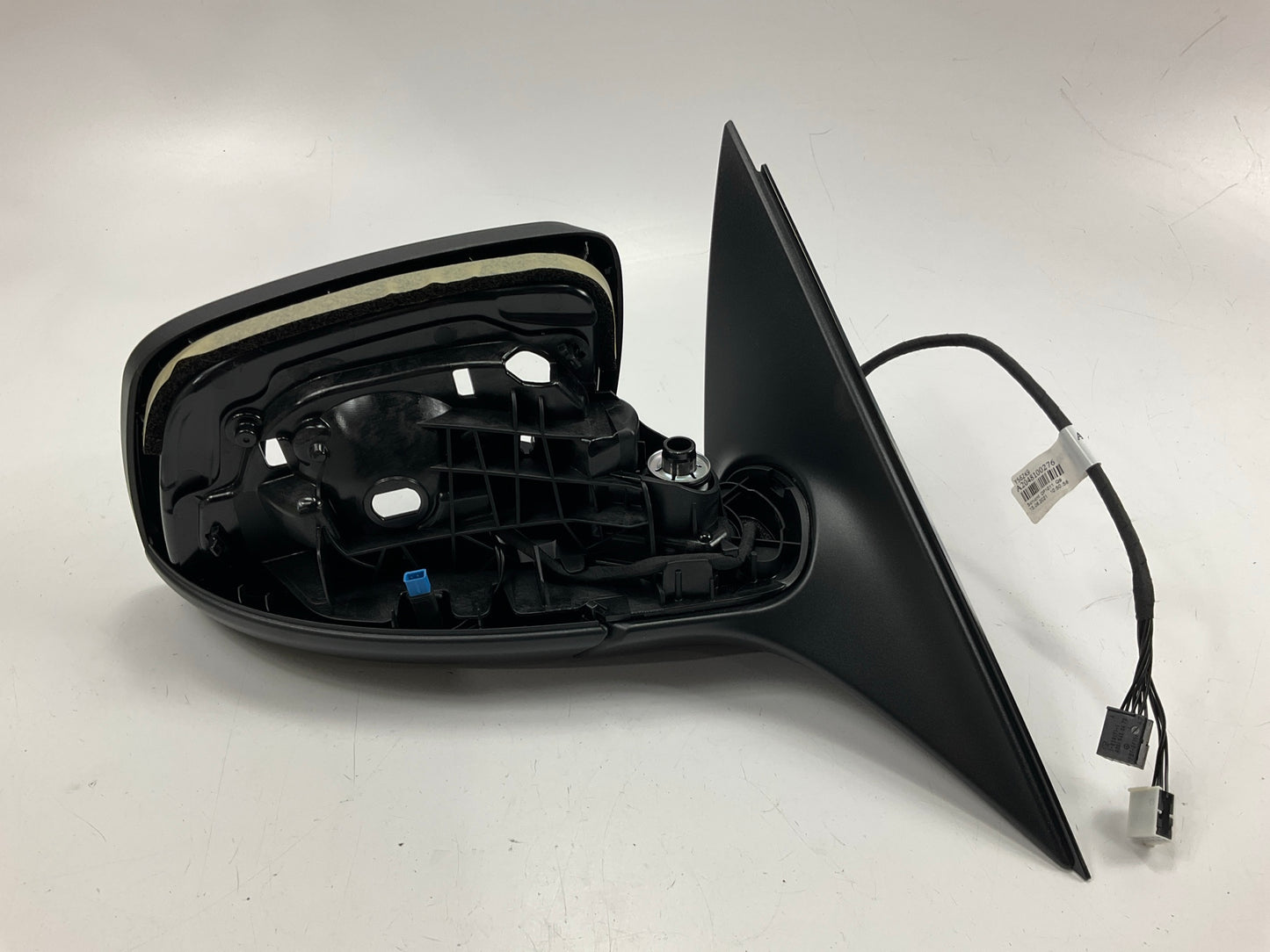 NEW OEM 08-09 Mercedes W204 C300 C63 Front Right Side Door Mirror  A2048100276