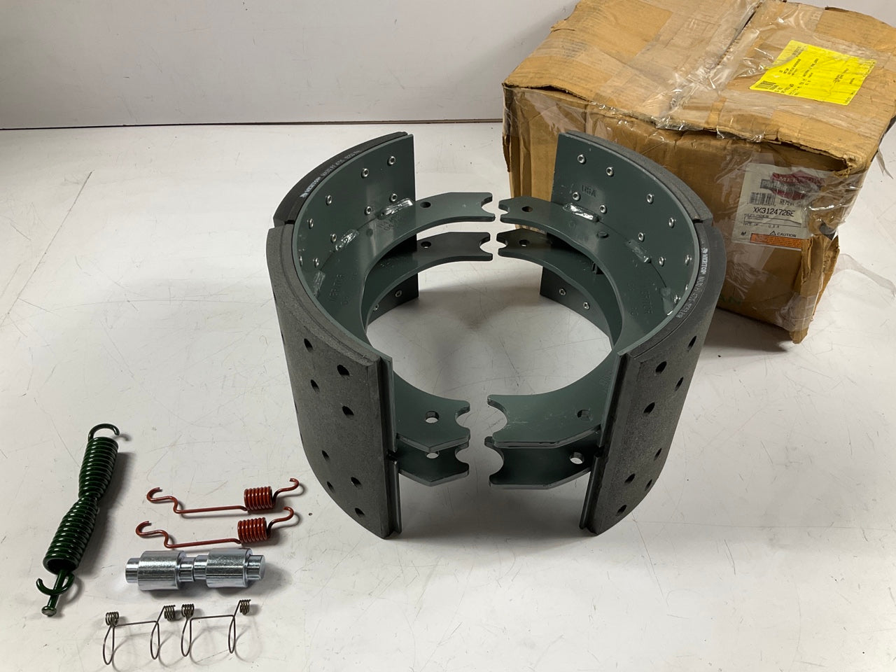 REMAN. Meritor XK3124726E Brake Shoe Kit For Eaton ES2 16.50'' X 8.625'' 23K