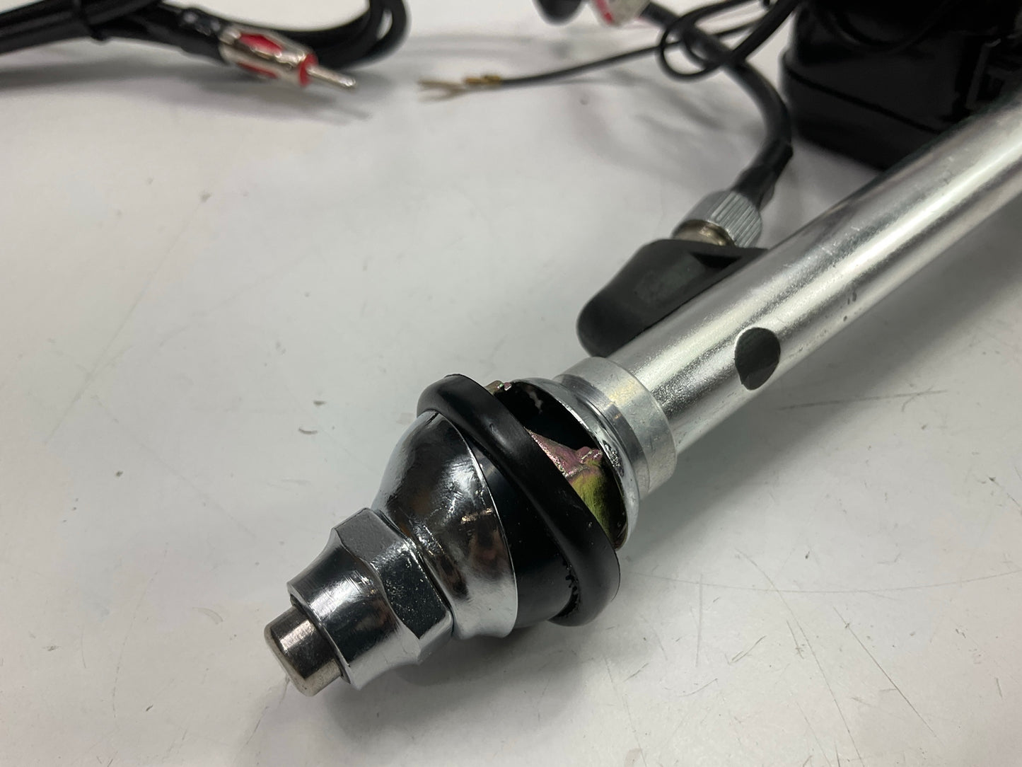 Metra 44-PW530 Universal Fully Automatic Power Antenna