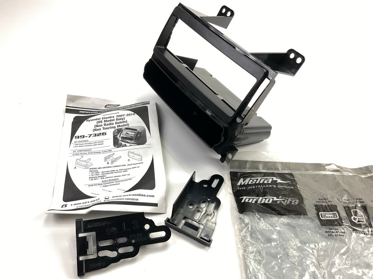 METRA 99-7326 Car Stereo Radio Dash Installation Kit For 2007-10 Hyundai Elantra