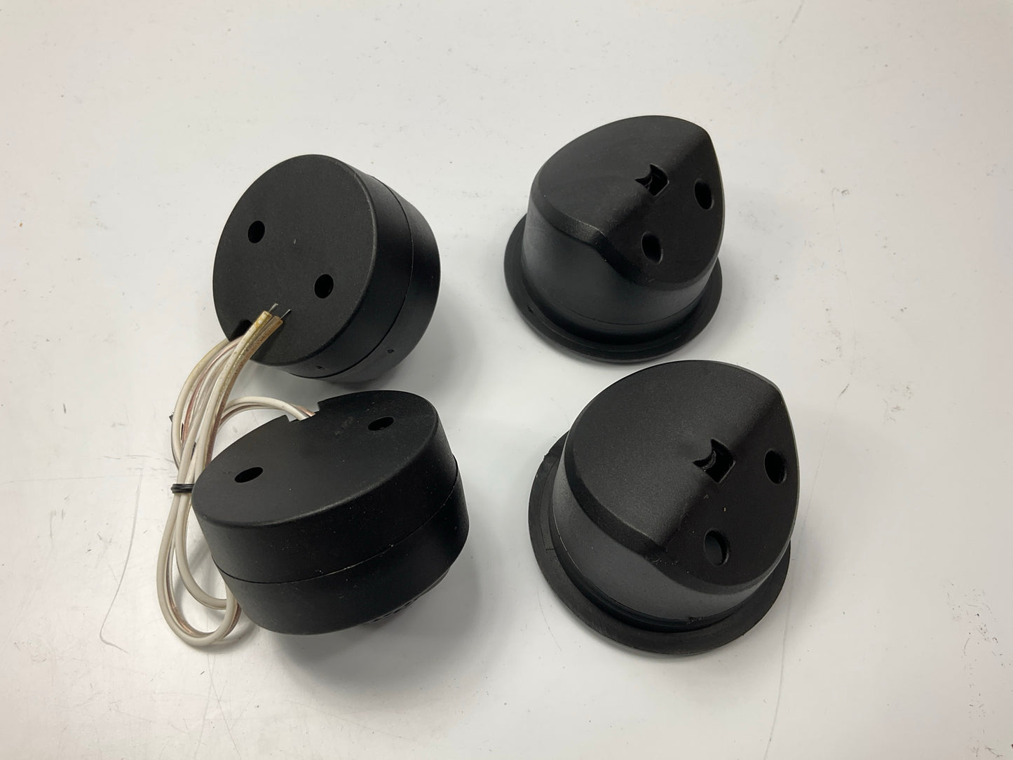 Metra AAPTWDR Dome Tweeter Speakers, Pair, With Adapter Housing