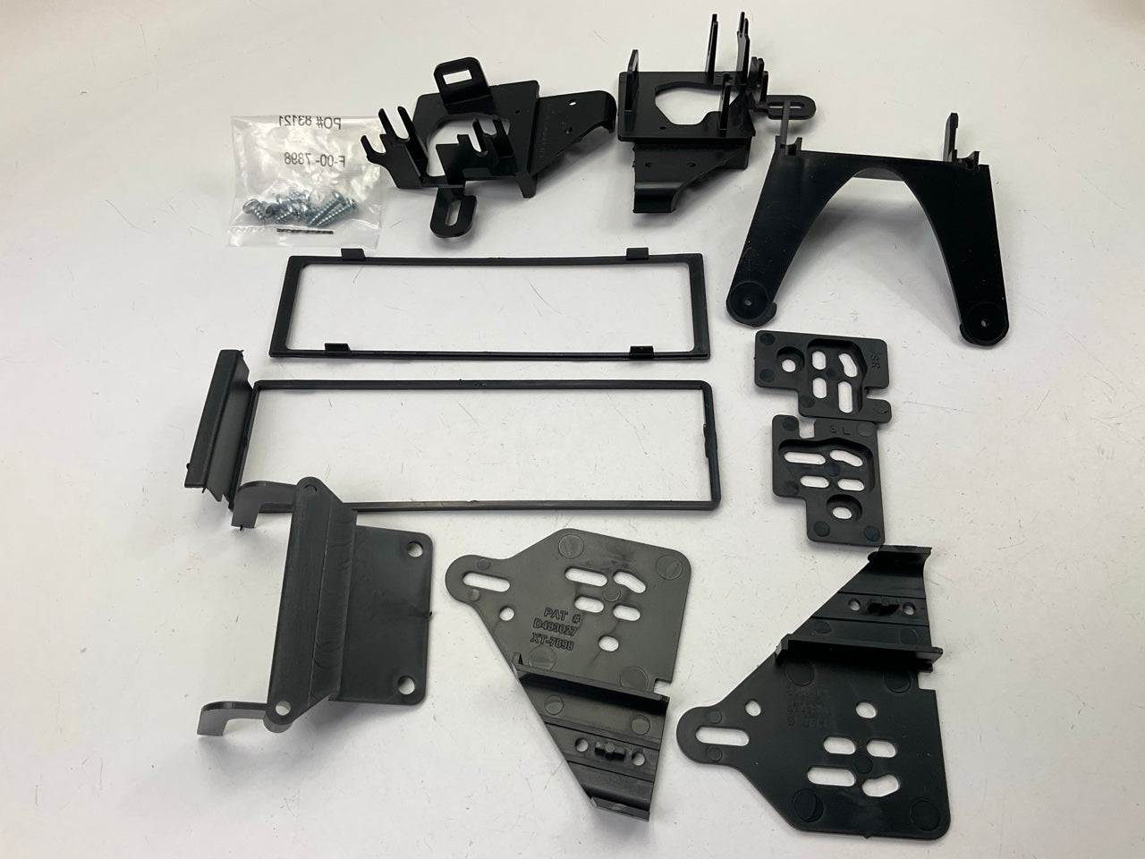 Metra AT-807HD Radio Stereo Dash Installation Kit - 1990-2001 Acura Integra