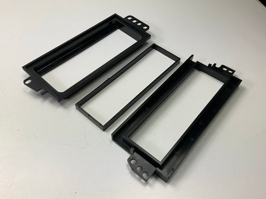 Metra CF159HY Single DIN Radio Installation Kit 97-00 Camaro, 97-04 Corvette