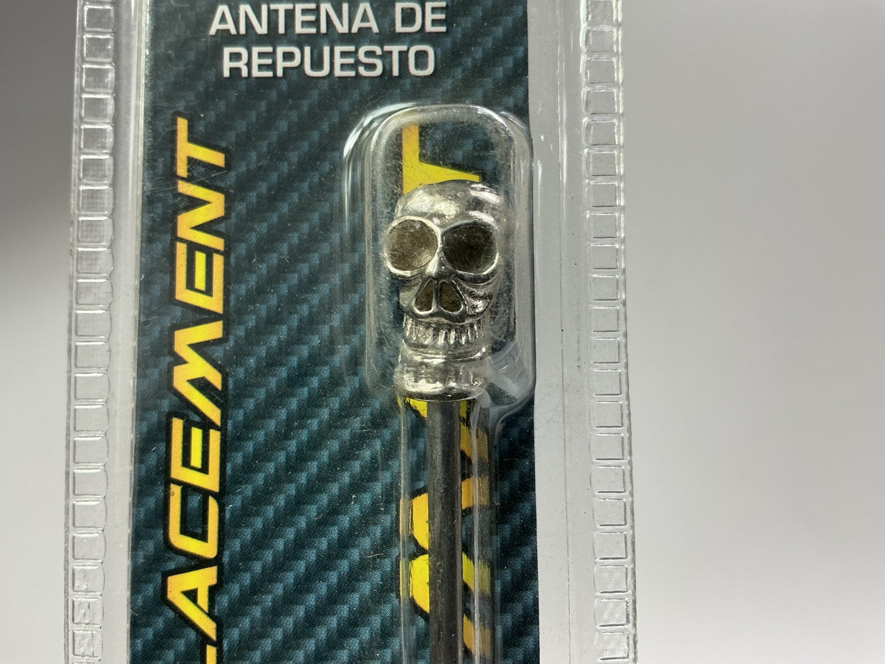 Metra CF-SKUL Antenna 14'' Replacement Mast - Skull On Top