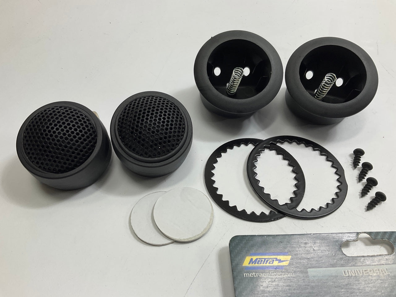 Metra CF-TWDR High Efficiency Dome Tweeter Speakers - 650 Watt (Peak Power)