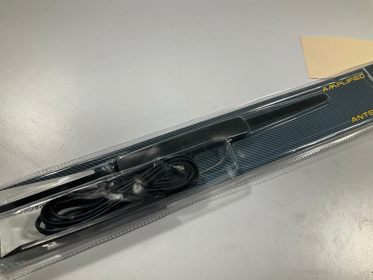 Metra Electronics CF-UA200 Amplified High Performance Windshield Antenna